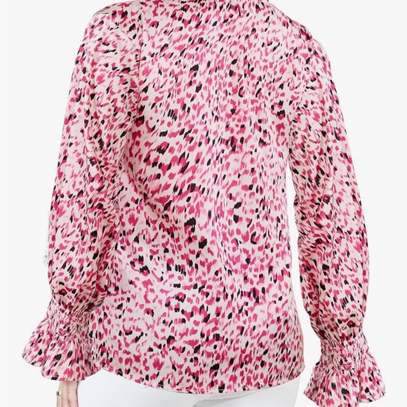 Pink Leopard Print Women's Top - Picture 2 of 2